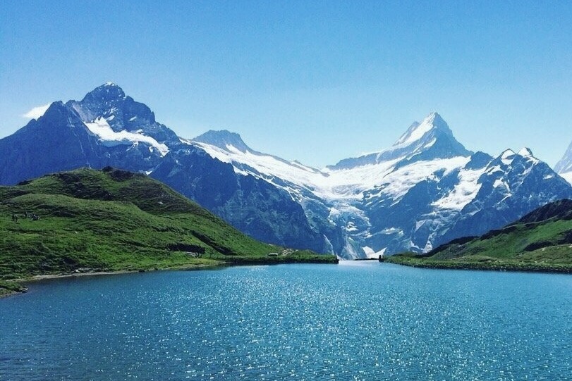 Mont Blanc snowy peaks